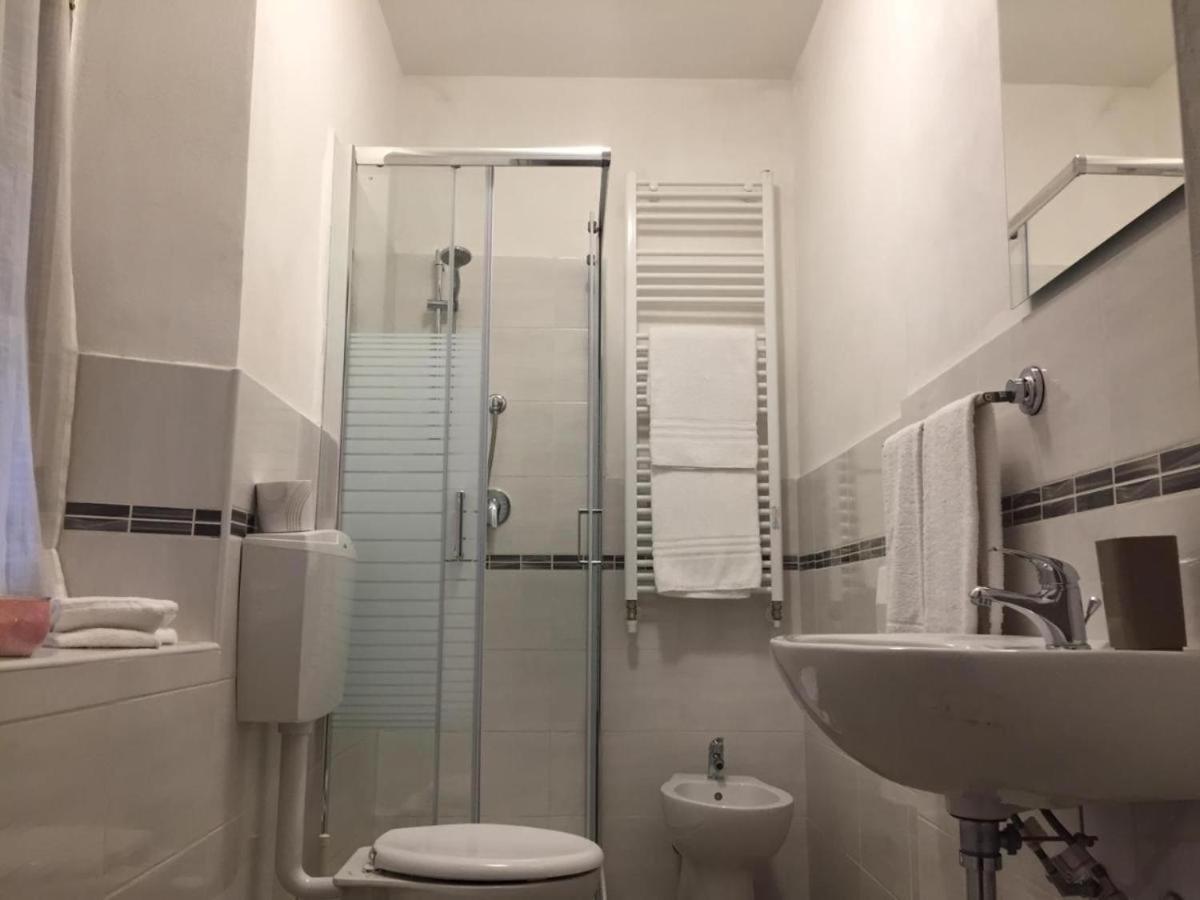 Affitti Only Sleep Bagno Privato Apartment Парма Екстериор снимка